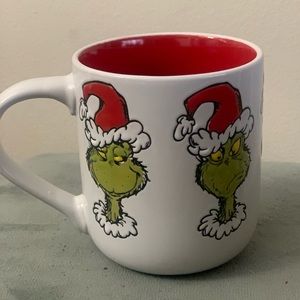 Super Cute 🥰 Grinch Coffee Mug  Dr Seuss